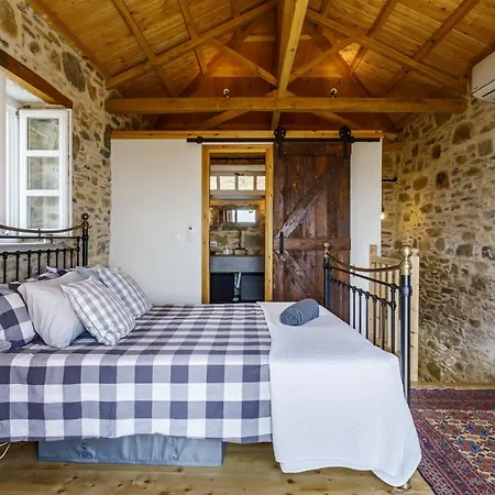 Plum Ridge House Hébergement de vacances *