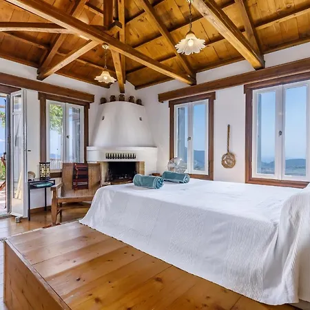 Plum Ridge House * Skopelos